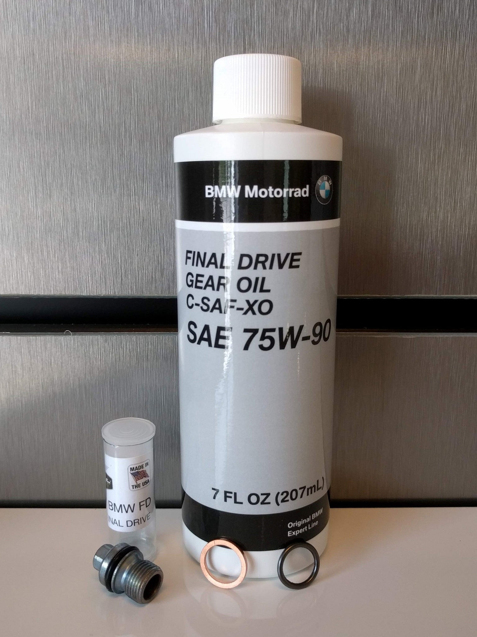 Final Drive Gear Oil Dispenser Bottle