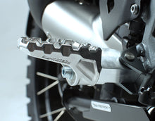 Load image into Gallery viewer, SW-MOTECH EVO Adjustable Foot Peg Kit (BMW F700GS, F800GS, F800GS Adventure)